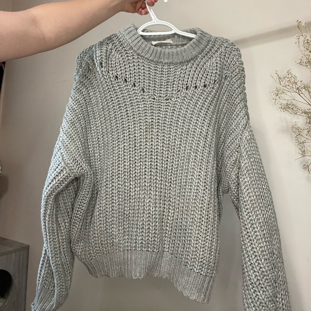 Grey chunky knit sweater